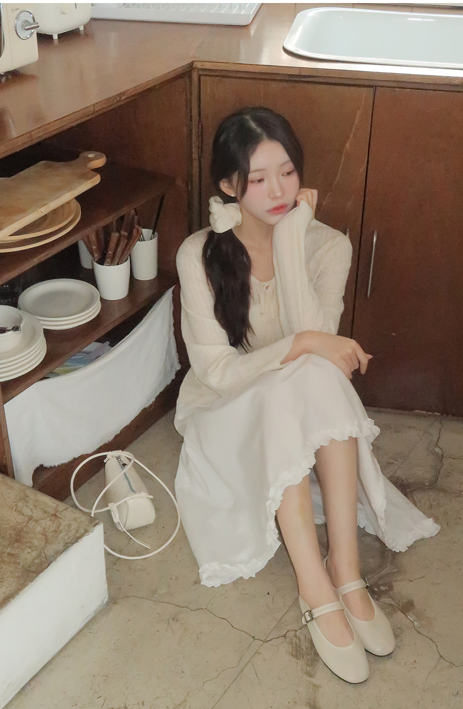 リリエンコ Vネックストラップシュシュセットカーディガン