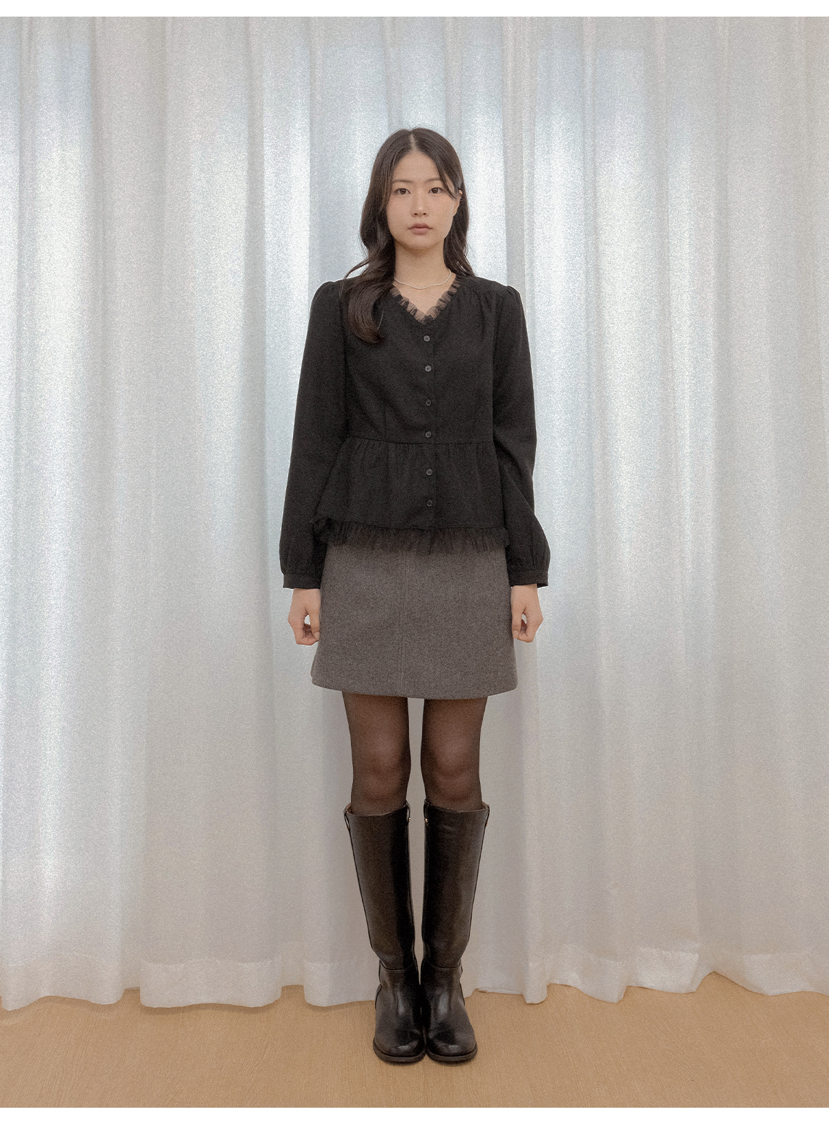 RIRINCO シースルーフリルペプラムVネックブラウスシースルーフリルペプラムVネックブラウス